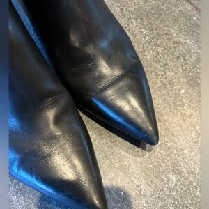 Stuart Weitzman slides